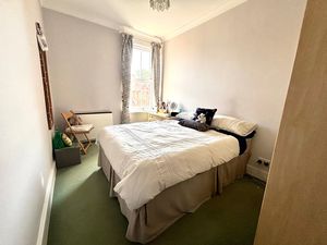 Photo 1- click for photo gallery